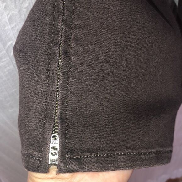 Chico’s 0 (US 4-6) Brown PerfectStretch Girlfriend Slim Leg/Ankle Jeans - Picture 8 of 15